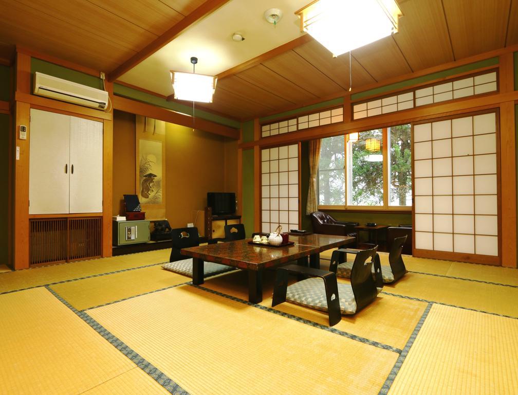 Hotel Miyamaso Takayama  Zewnętrze zdjęcie